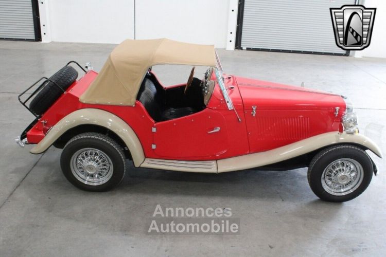 MG T-Type T-Series  - <small></small> 26.600 € <small>TTC</small> - #8