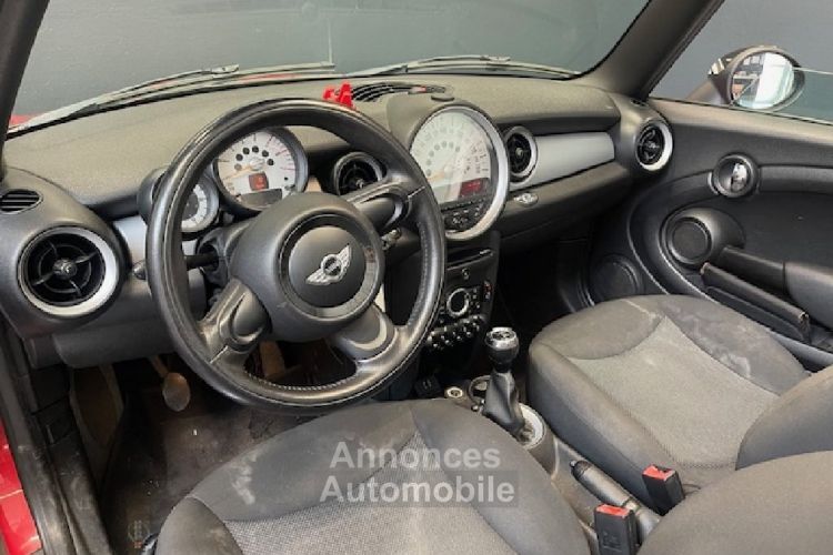 Mini Cabrio CABRIOLET R57 1.6 D 112 CV 08/2014 - <small></small> 8.990 € <small>TTC</small> - #7