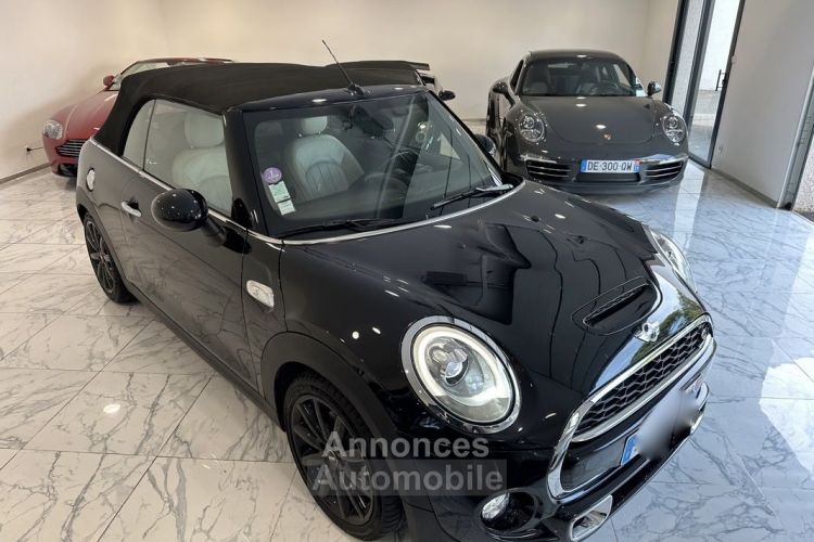 Mini Cabrio Mini Cooper S Cabriolet 2.0  192 CH  Finition Red hot  Chili - <small></small> 19.990 € <small></small> - #3