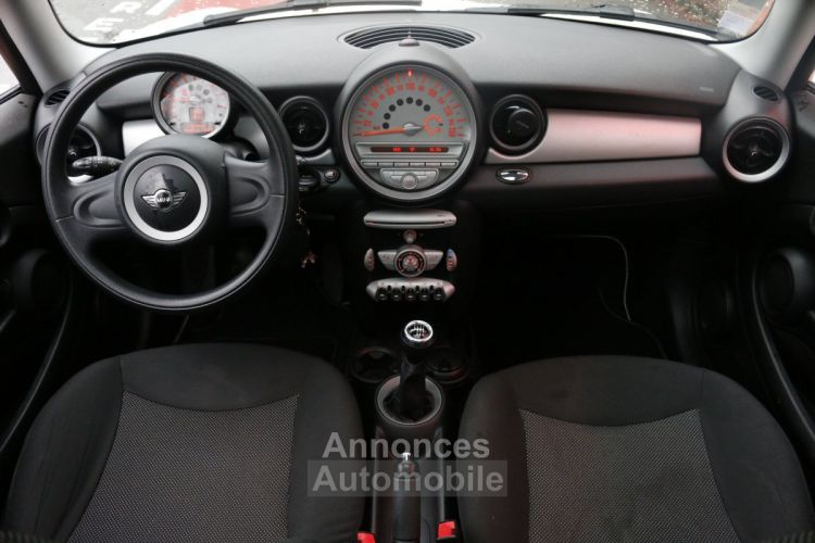 Mini Clubman 2 (R55) 1.4 95 One BVM (Double Toit panoramique, Entretien à jour...) - <small></small> 5.990 € <small>TTC</small> - #11