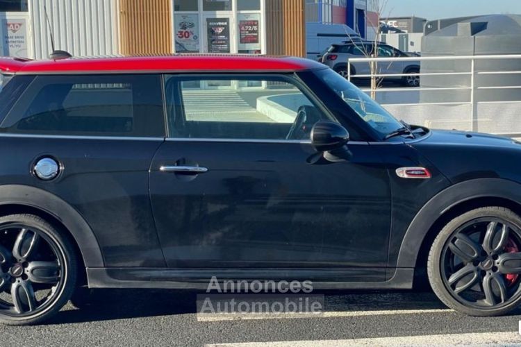 Mini Cooper 2.0 230 JCW CAMÉRA DE RECUL - <small></small> 23.980 € <small>TTC</small> - #9