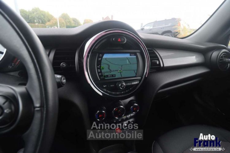 Mini Cooper 3-D AUT PDC V+A NAVI AUTO AIRCO ALARM - <small></small> 16.950 € <small>TTC</small> - #25