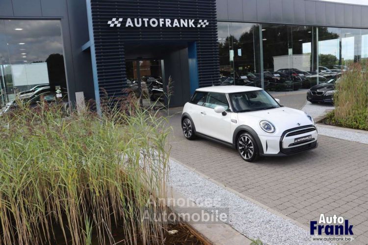 Mini Cooper 3DEURS APPLE CARPLAY ADAP LED SPORTSTOEL - <small></small> 24.950 € <small>TTC</small> - #9