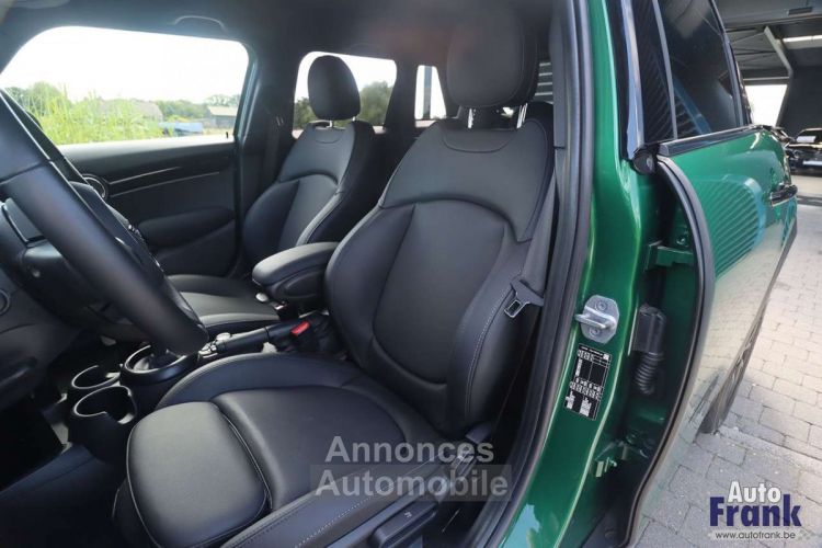 Mini Cooper 5-DEUR AUT LEDER NAVI APPLE BLACK PACK - <small></small> 26.950 € <small>TTC</small> - #16