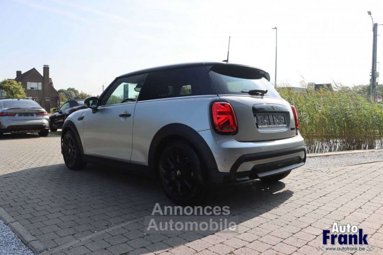 Mini Cooper AUT 3-D APPLE CARPL NAVI BLACK-PACK 16 - <small></small> 25.950 € <small>TTC</small> - #5