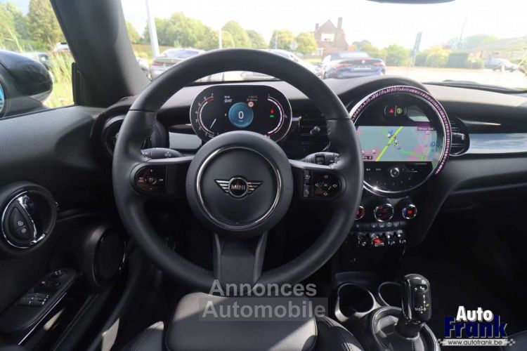 Mini Cooper AUT 3-D APPLE CARPL NAVI BLACK-PACK 16 - <small></small> 25.950 € <small>TTC</small> - #21