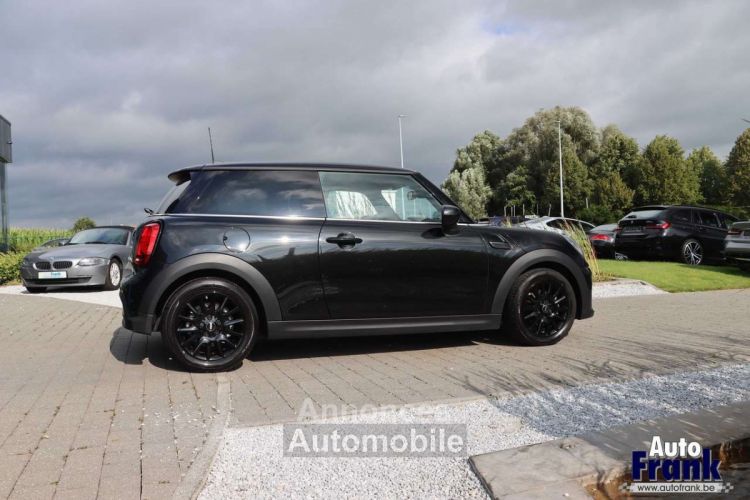 Mini Cooper AUT 3-D APPLE CARPL NAVI BLACK-PACK 16 - <small></small> 25.950 € <small>TTC</small> - #8