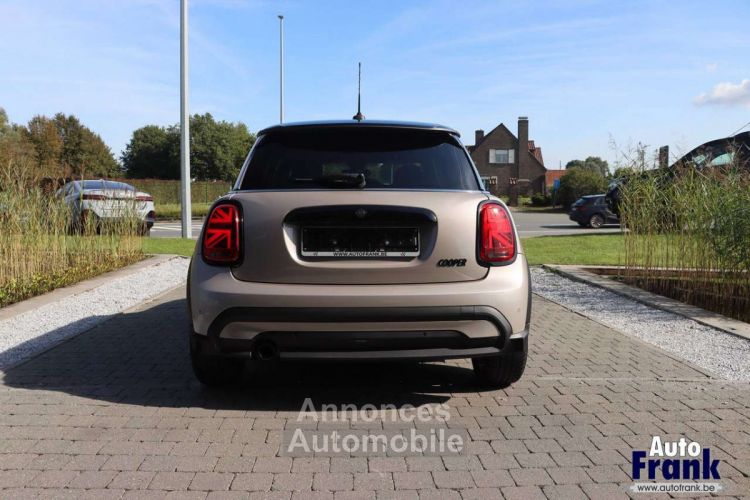 Mini Cooper AUT 3-D APPLE CARPL NAVI BLACK-PACK 16 - <small></small> 25.950 € <small>TTC</small> - #6