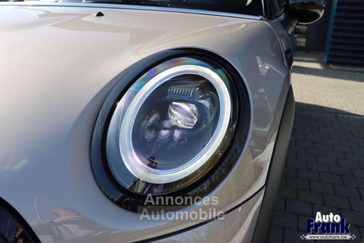 Mini Cooper AUT 3-D APPLE CARPL NAVI BLACK-PACK 16 - <small></small> 25.950 € <small>TTC</small> - #10