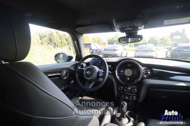 Mini Cooper AUT 3-D APPLE CARPL NAVI BLACK-PACK 16 - <small></small> 25.950 € <small>TTC</small> - #20