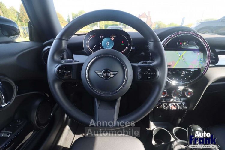 Mini Cooper AUT 3-D APPLE CARPL NAVI BLACK-PACK 16 - <small></small> 25.950 € <small>TTC</small> - #21