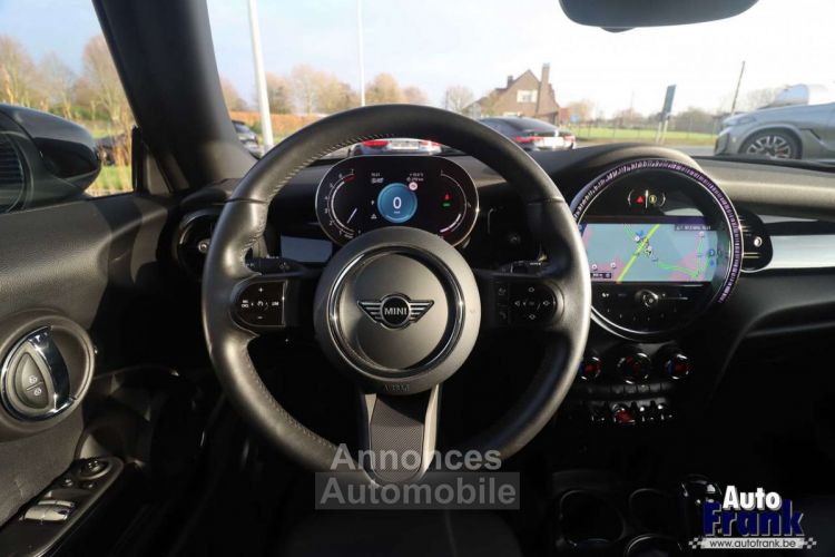 Mini Cooper AUT 3-D APPLE CARPL NAVI BLACK-PACK 16 - <small></small> 25.950 € <small>TTC</small> - #21