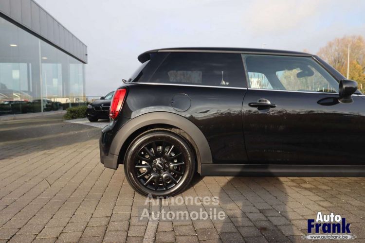 Mini Cooper AUT 3-D APPLE CARPL NAVI BLACK-PACK 16 - <small></small> 25.950 € <small>TTC</small> - #37