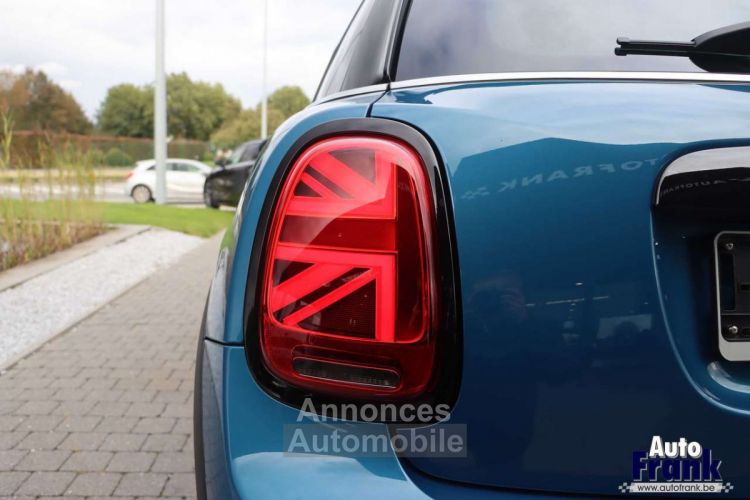 Mini Cooper AUT 5-DEUR NAVI BLACK PCK APPLE SPORTSTL - <small></small> 27.950 € <small>TTC</small> - #11