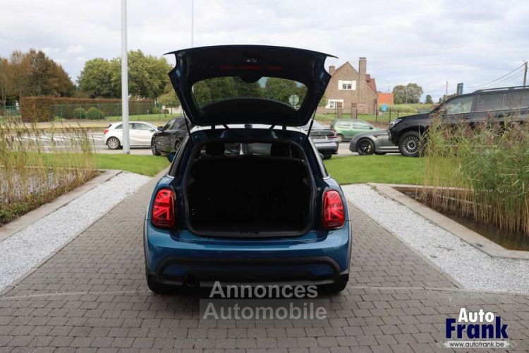 Mini Cooper AUT 5-DEUR NAVI BLACK PCK APPLE SPORTSTL - <small></small> 27.950 € <small>TTC</small> - #12