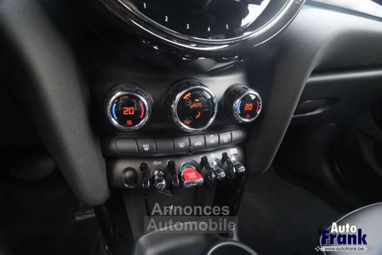 Mini Cooper AUT 5-DEUR NAVI BLACK PCK APPLE SPORTSTL - <small></small> 27.950 € <small>TTC</small> - #33