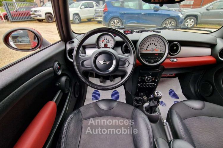 Mini Cooper D Cabrio 1.6 Sport Bi-Xenon Cuir Clim Auto Ja 16' - <small></small> 8.990 € <small>TTC</small> - #17