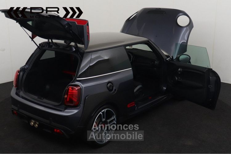 Mini Cooper GP - 1 Owner Only 8.567km! Belgian car NAVI No 1532 of 3000 - <small></small> 40.995 € <small>TTC</small> - #10