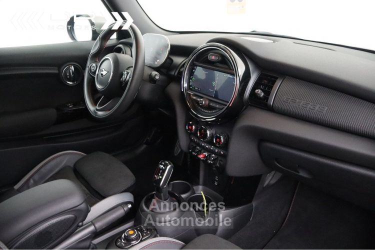 Mini Cooper GP - 1 Owner Only 8.567km! Belgian car NAVI No 1532 of 3000 - <small></small> 40.995 € <small>TTC</small> - #16