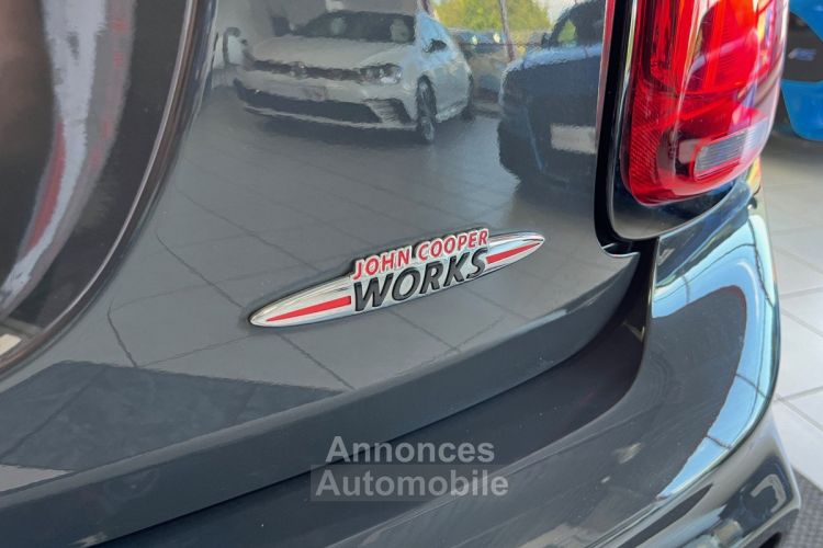 Mini Cooper JOHN WORKS 2,0 231 BVA8 GPS CAMERA TOIT PANO KEYLESS BLUETOOTH APPLE CARPLAY REGULATEU - <small></small> 30.990 € <small>TTC</small> - #19