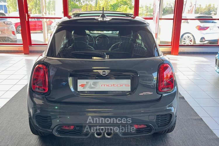 Mini Cooper JOHN WORKS 2,0 231 BVA8 GPS CAMERA TOIT PANO KEYLESS BLUETOOTH APPLE CARPLAY REGULATEU - <small></small> 30.990 € <small>TTC</small> - #28