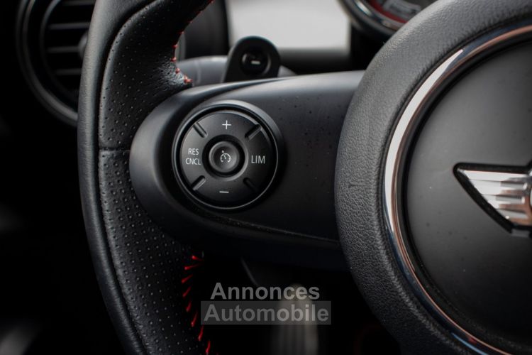 Mini Cooper John Works 2.0AS JCW 231PK - HARMAN KARDON - SPORTUITLAAT - KEYLESS GO - CARBON - CAMERA - <small></small> 21.999 € <small>TTC</small> - #29