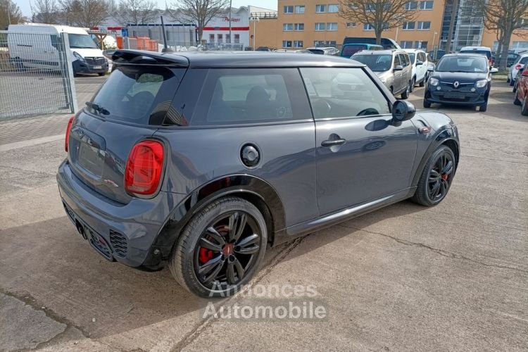 Mini Cooper Mini 3 JCW 231 John Cooper Works /Automatik/T.PANO/ Garantie 12 mois - <small></small> 28.790 € <small>TTC</small> - #2