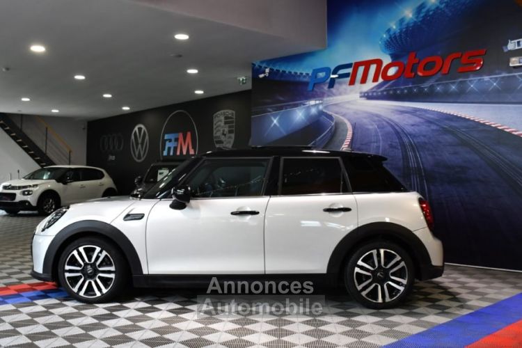 Mini Cooper Restylé 1.5 Turbo 136 BVA GPS Lumière D’ambiance Régulateur Car Play Semi Cuir JA 17 - <small></small> 22.990 € <small>TTC</small> - #2