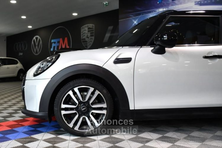 Mini Cooper Restylé 1.5 Turbo 136 BVA GPS Lumière D’ambiance Régulateur Car Play Semi Cuir JA 17 - <small></small> 22.990 € <small>TTC</small> - #3