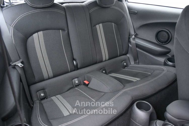 Mini Cooper S - CARPLAY - PDC - - SPORTSEATS HEATED - - <small></small> 22.990 € <small>TTC</small> - #24