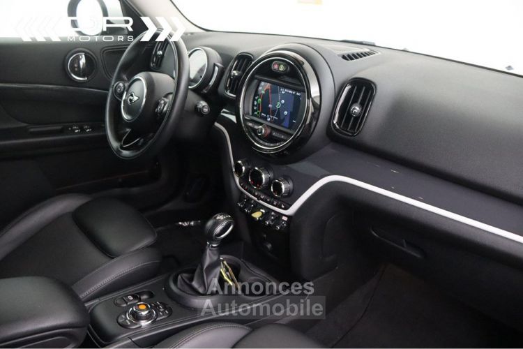 Mini Cooper SE Countryman 1.5 ALL4 Aut. - NAVI LEDER DAB - <small></small> 22.495 € <small>TTC</small> - #15