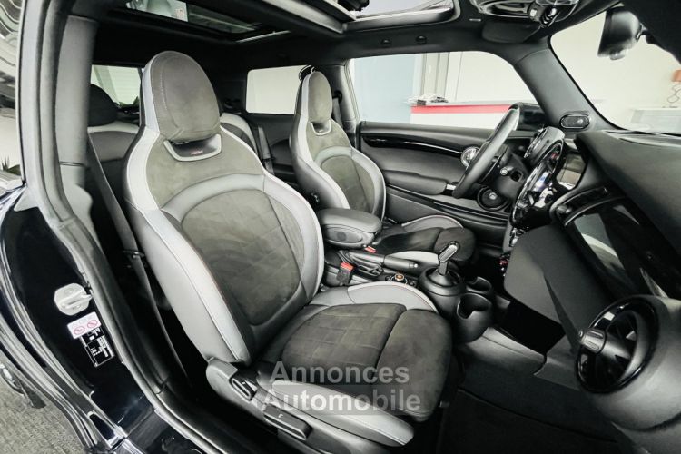 Mini Cooper WORKS 2,0 231 BVA8 TOIT PANORAMIQUE GPS CAMERA HIFI HARMAN KARDON REGULATEUR LIMITEUR CARPLAY - <small></small> 30.990 € <small>TTC</small> - #6