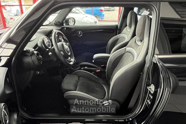 Mini Cooper WORKS 2,0 231 BVA8 TOIT PANORAMIQUE GPS CAMERA HIFI HARMAN KARDON REGULATEUR LIMITEUR CARPLAY - <small></small> 30.990 € <small>TTC</small> - #13