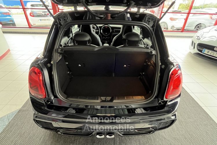 Mini Cooper WORKS 2,0 231 BVA8 TOIT PANORAMIQUE GPS CAMERA HIFI HARMAN KARDON REGULATEUR LIMITEUR CARPLAY - <small></small> 30.990 € <small>TTC</small> - #16