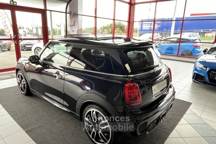 Mini Cooper WORKS 2,0 231 BVA8 TOIT PANORAMIQUE GPS CAMERA HIFI HARMAN KARDON REGULATEUR LIMITEUR CARPLAY - <small></small> 30.990 € <small>TTC</small> - #27