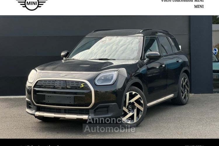 Mini Countryman SE 313ch Favoured ALL4 - <small></small> 52.200 € <small>TTC</small> - #1