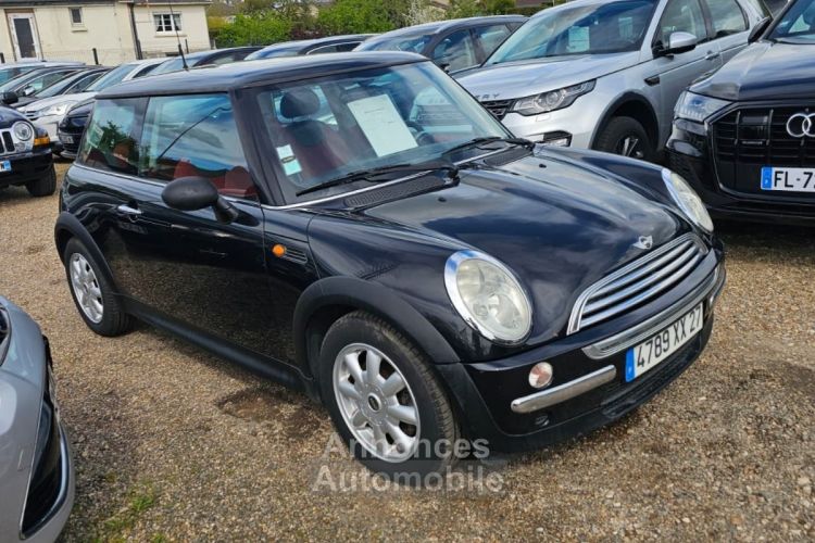 Mini One 1.4 D 75CV MOTEUR A CHAÎNE TRES BONNE ÉTAT DÉPÔT DE VENTES - <small></small> 4.490 € <small>TTC</small> - #3