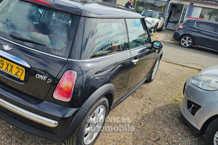 Mini One 1.4 D 75CV MOTEUR A CHAÎNE TRES BONNE ÉTAT DÉPÔT DE VENTES - <small></small> 4.490 € <small>TTC</small> - #4