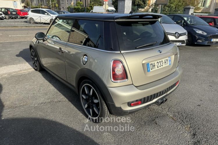 Mini One 1.6i - 175  R56 Cooper S Clim + Radar AR - <small></small> 8.490 € <small>TTC</small> - #3