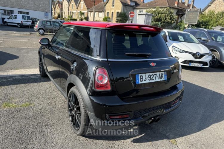 Mini One 1.6i - 211 LCI COUPE John Cooper Works Gps + Clim - <small></small> 12.490 € <small>TTC</small> - #3