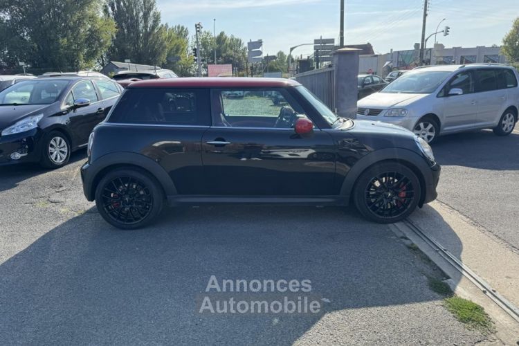 Mini One 1.6i - 211 LCI COUPE John Cooper Works Gps + Clim - <small></small> 12.490 € <small>TTC</small> - #6