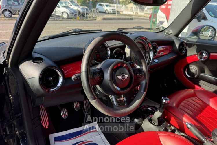 Mini One 1.6i - 211 LCI COUPE John Cooper Works Gps + Clim - <small></small> 12.490 € <small>TTC</small> - #19