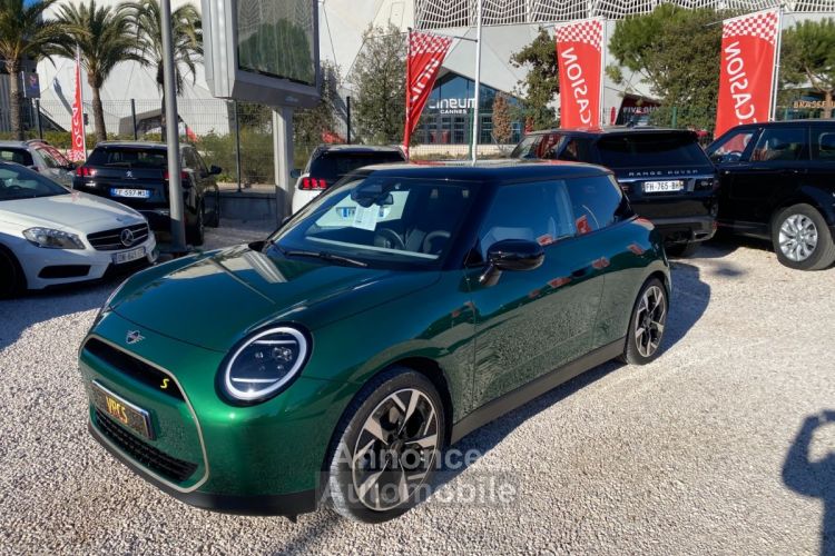 Mini One 3-pt. BEV Cooper SE Favoured PACK M  - <small></small> 35.900 € <small>TTC</small> - #1