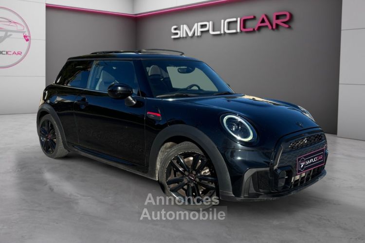 Mini One COOPER 1,5i 136 JOHN COOPER WORKS *GARANTIE* TOIT OUVRANT / SIEGES CHAUFFANTS BACQUETS JCW ALCANTARA / CARPLAY - <small></small> 24.990 € <small>TTC</small> - #1