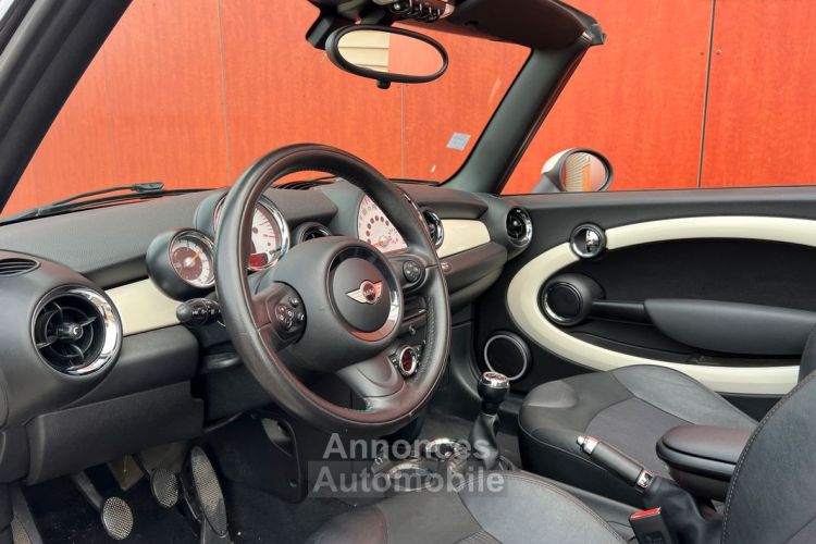 Mini One cooper cabriolet 1.6 bvm 6 r57 lci - <small></small> 9.900 € <small>TTC</small> - #8