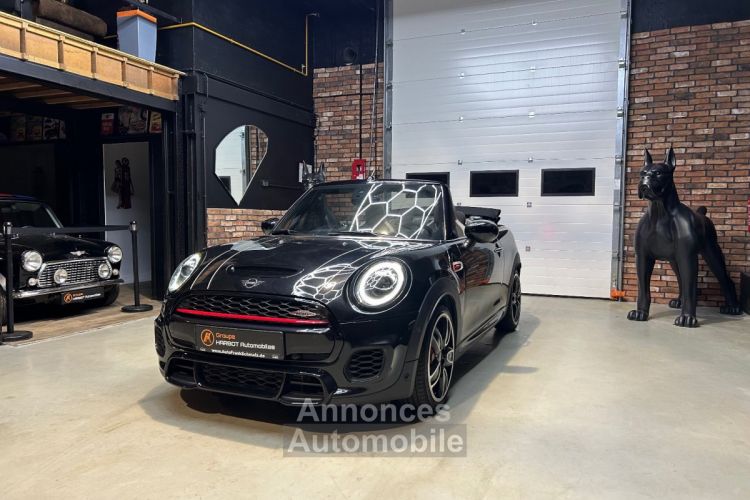 Mini One COOPER CABRIOLET (F56) LCI JCW 2.0i 231 cv JCW - <small></small> 32.890 € <small>TTC</small> - #1