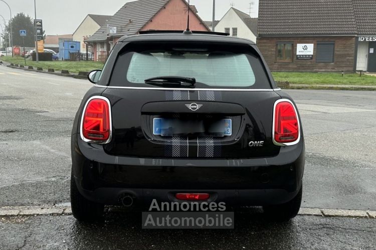 Mini One COOPER Edition Heddon Street 1.5i 102 CV TOIT OUVRANT 15825HT TBEG - <small></small> 18.990 € <small>TTC</small> - #8