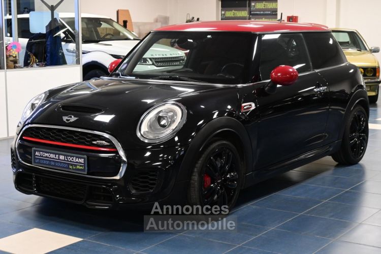 Mini One HATCH 3 PORTES F56 231 ch John Cooper Works BVA6 Finition JCW Exclusive Design - <small></small> 19.977 € <small>TTC</small> - #1