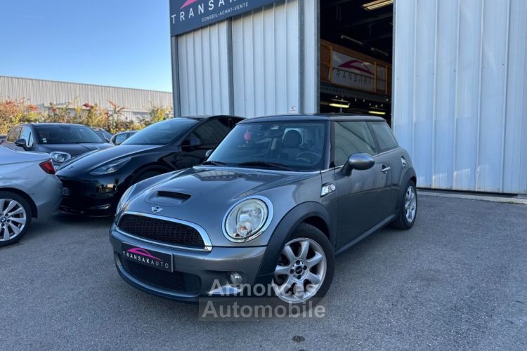 Mini One HATCH R56 1.6i - 175 Cooper S - TOIT OUVRANT - <small></small> 6.990 € <small>TTC</small> - #1