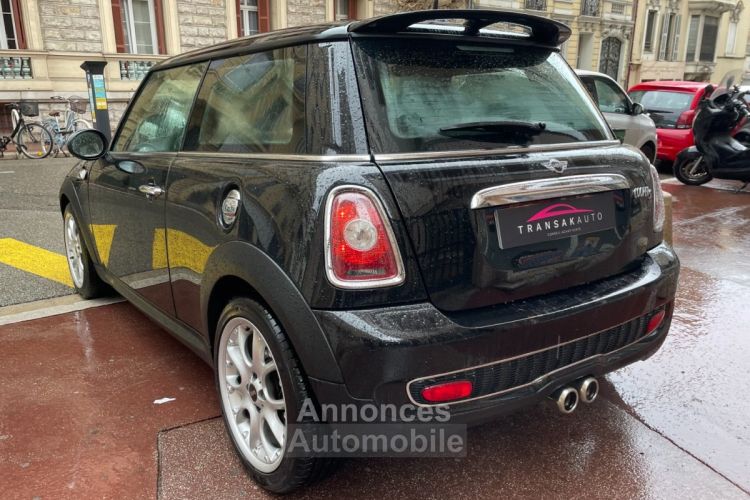 Mini One HATCH R56 Cooper S 1.6l 184 CV Toit Panoramique - <small></small> 9.990 € <small>TTC</small> - #9